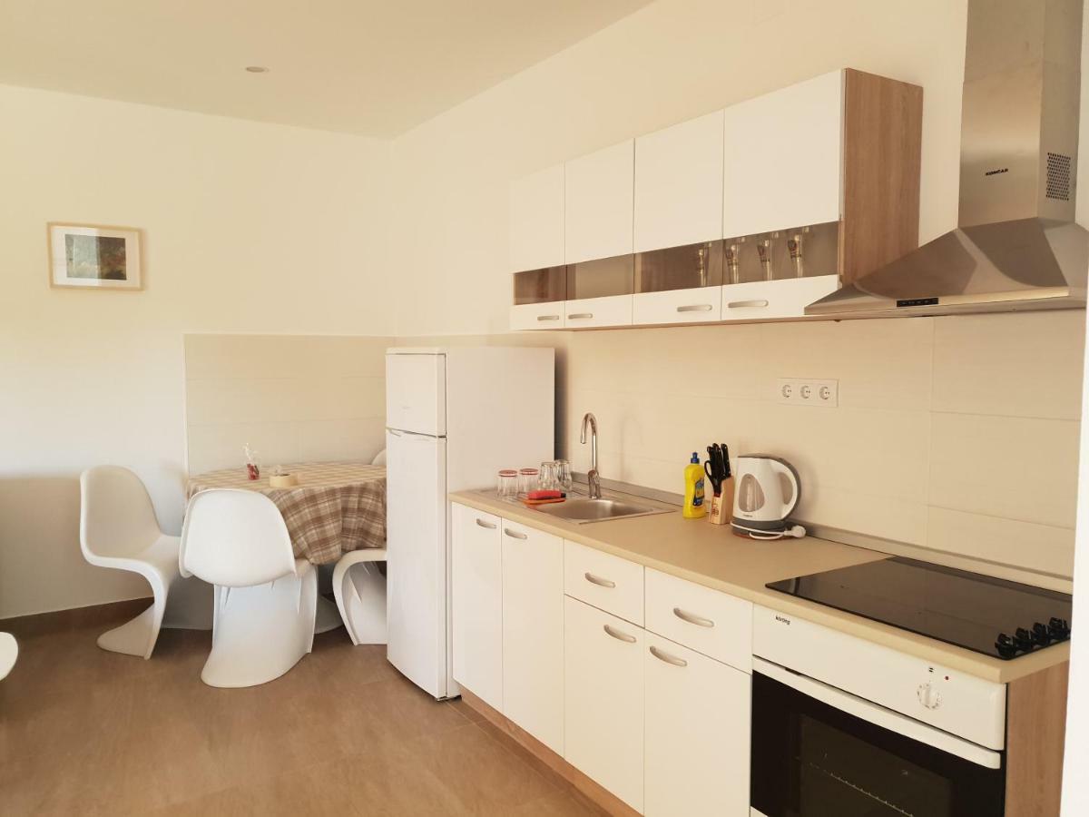 Apartmani Jozic Seline Esterno foto