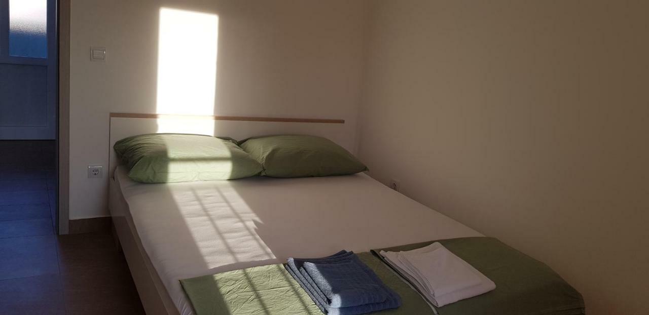 Apartmani Jozic Seline Esterno foto