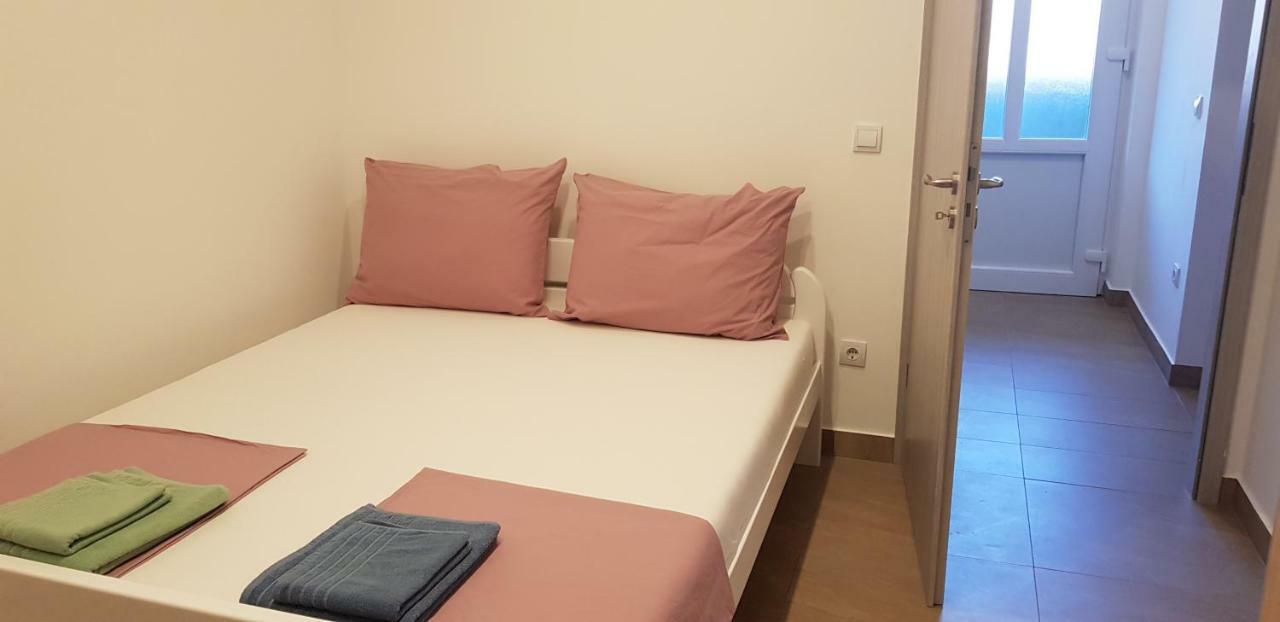 Apartmani Jozic Seline Esterno foto